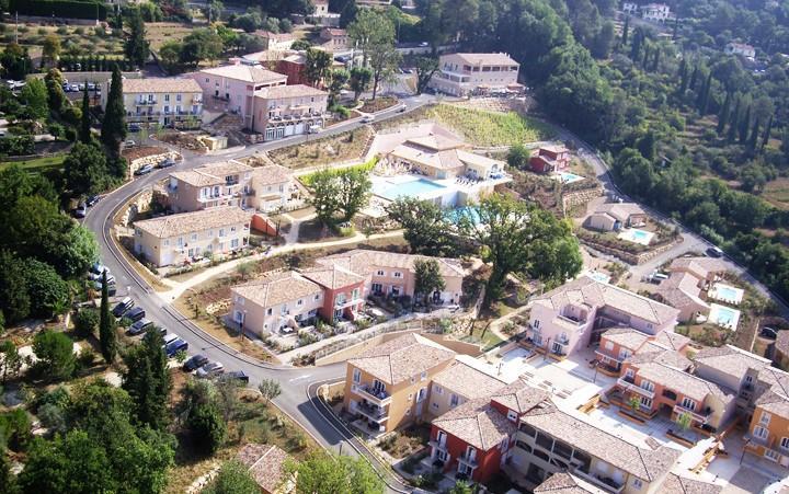 Appartement Dans Residence - Le Domaine De Camiole 칼리앙 외부 사진